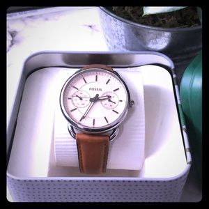 Fossil Tailor Multifunctional Leather Watch